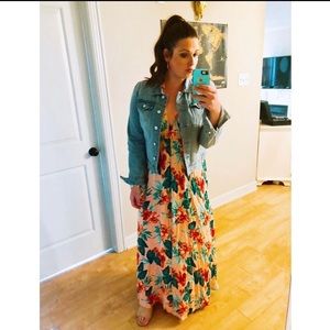 Forever 21 contemporary halter maxi dress size large